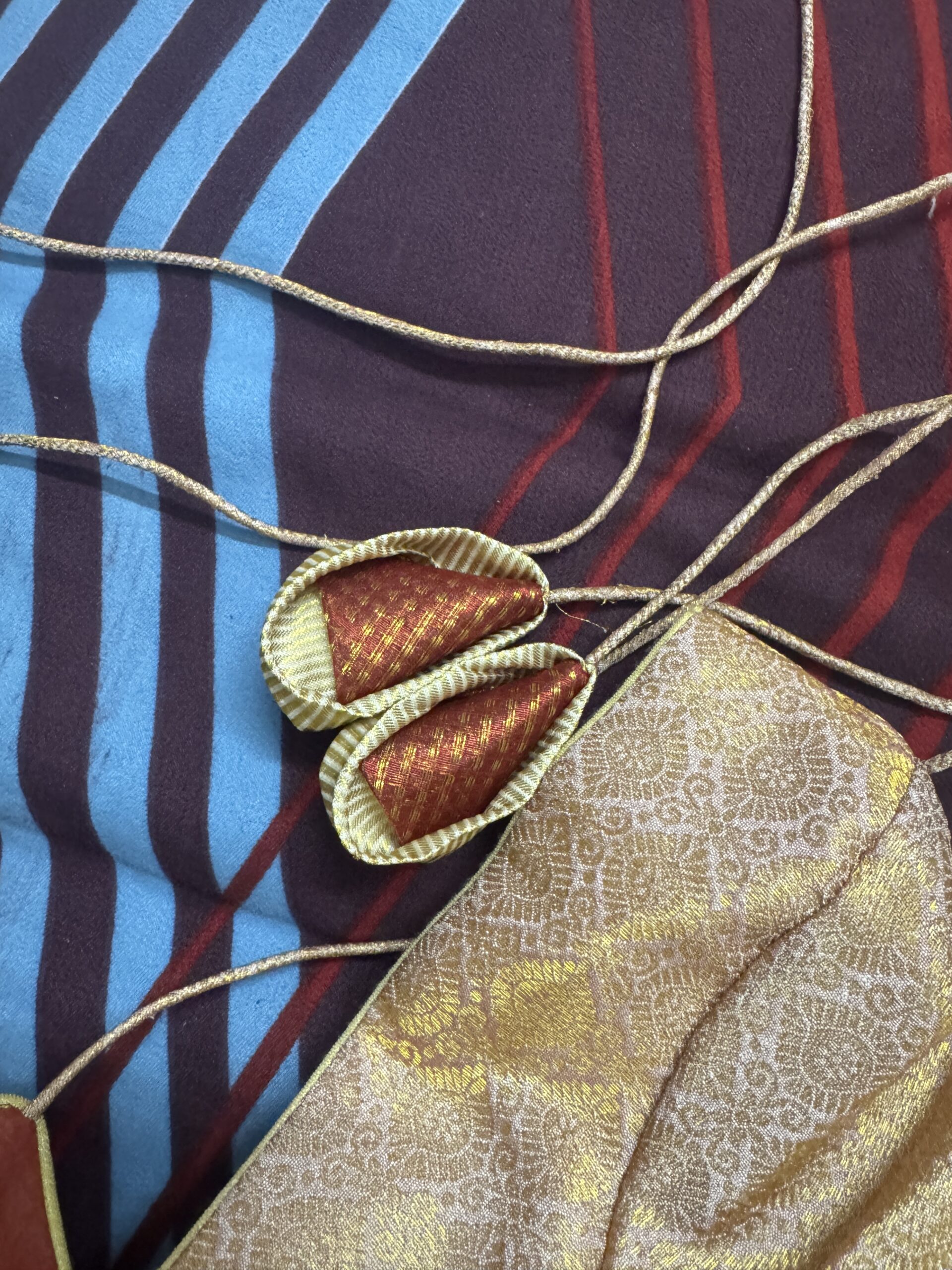 Banarasi pattern Lehenga (without dupatta) - Image 2