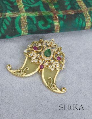 Puligoru Pendant Tear Drop Center